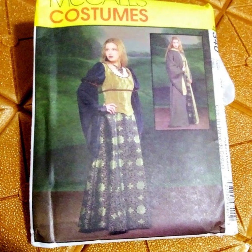 *McCALLS Pattern#4340*RENAISSANCE DRESS* WOMEN SIZE 6 TO 12*PRICE IS FIRM*
